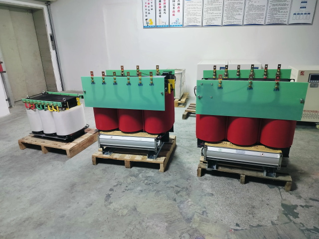 伊吾KS11-1000KVA矿用变压器